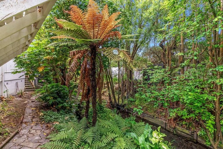 Photo of property in 2/88 Clyde Road, Ilam, Christchurch, 8041