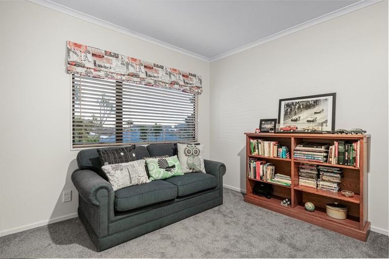 Photo of property in 5/102 Greenhithe Road, Greenhithe, Auckland, 0632