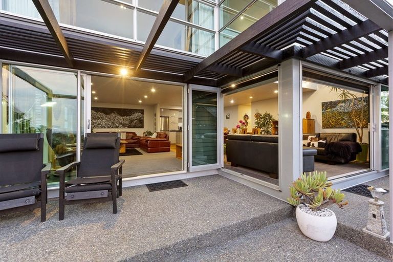 Photo of property in 84b Carrington Street, Lower Vogeltown, New Plymouth, 4310