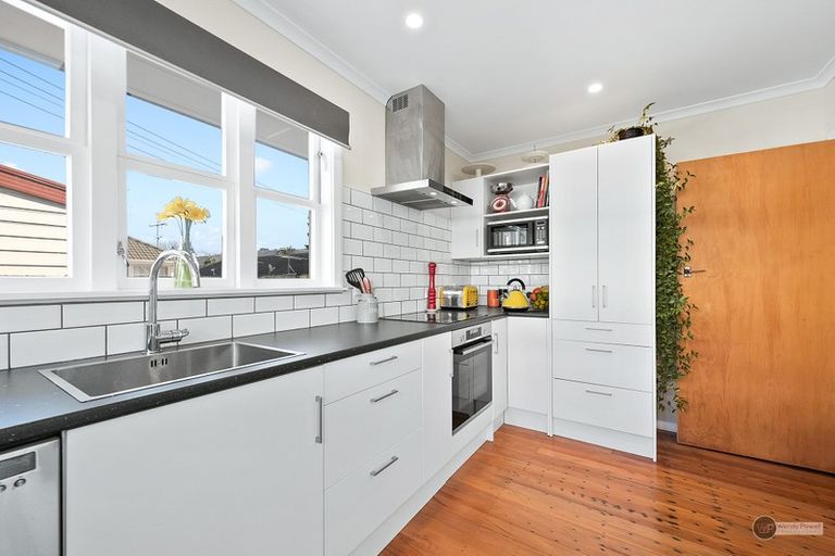 Photo of property in 1/19 Totara Street, Trentham, Upper Hutt, 5018