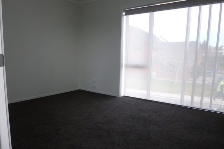 Photo of property in 1 Springside Court, Huntington, Hamilton, 3210