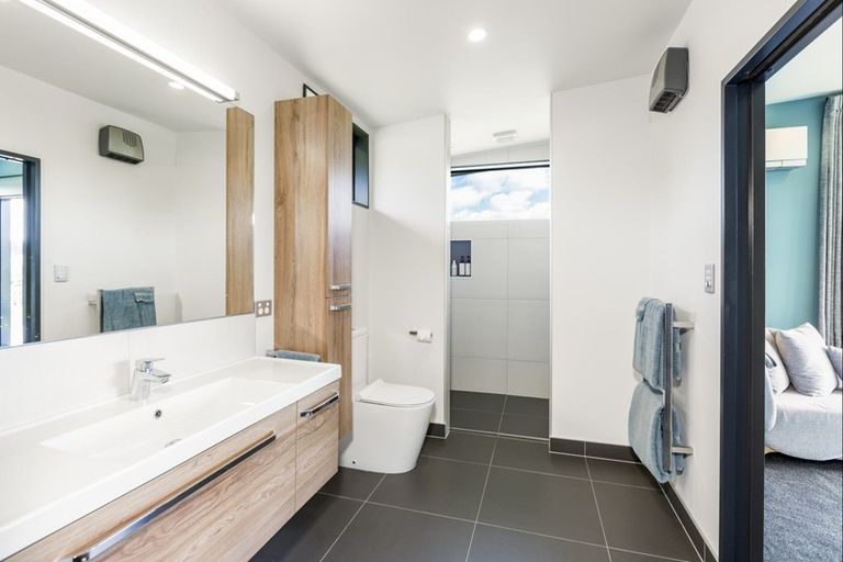 Photo of property in 13a Carol Leon Avenue, Kaukapakapa, 0871