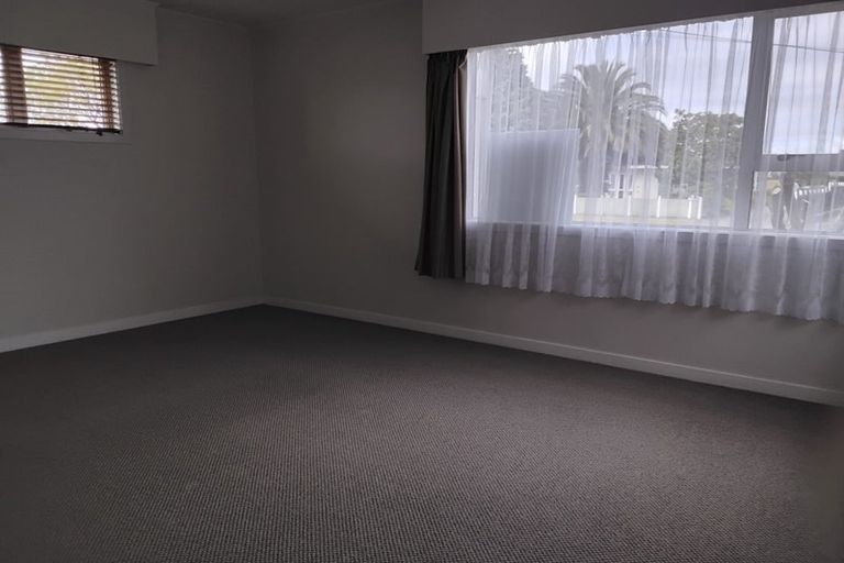 Photo of property in 43 South Belt, Solway, Masterton, 5810