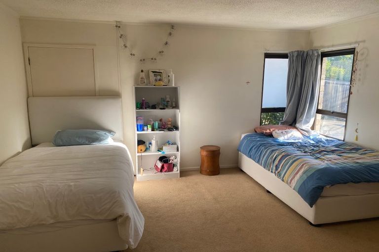 Photo of property in 2/59a Norwood Road, Bayswater, Auckland, 0622