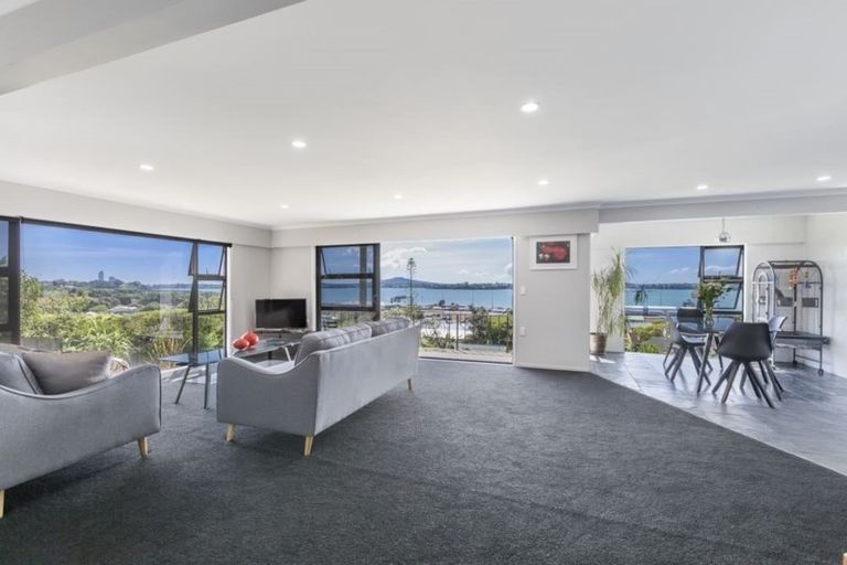 Photo of property in 2/1 Richmond Avenue, Northcote Point, Auckland, 0627