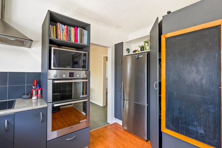 Photo of property in 12 Elm Street, Ebdentown, Upper Hutt, 5018