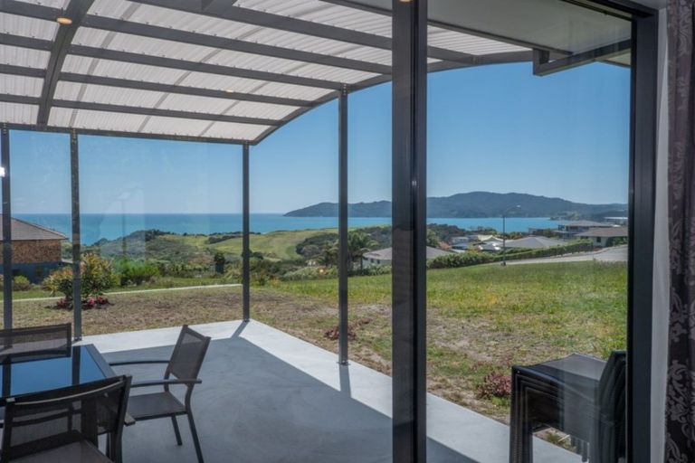 Photo of property in 31 Eagles Way, Cable Bay, 0420