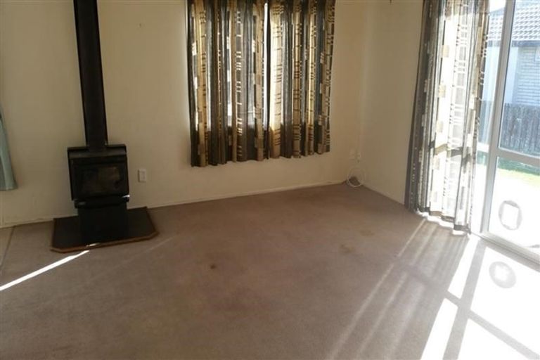 Photo of property in 27 Silvan Place, Bell Block, New Plymouth, 4312