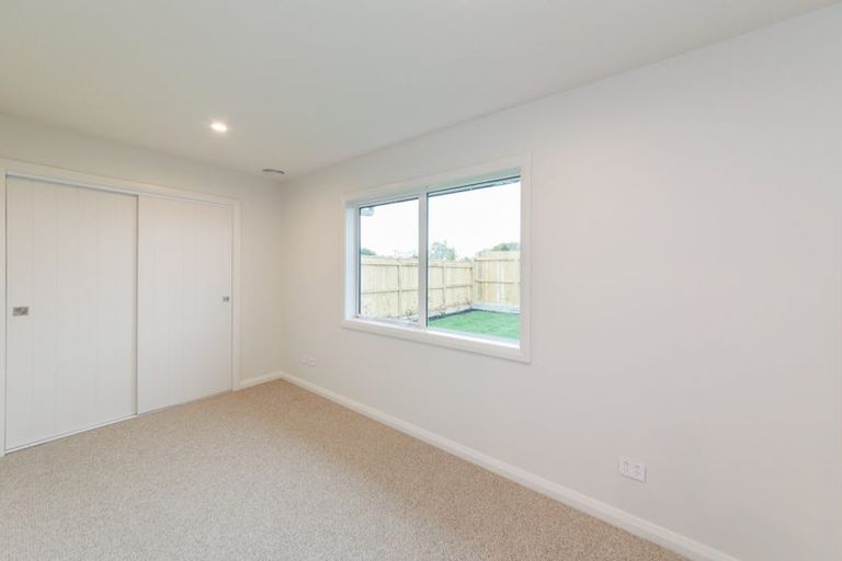 Photo of property in 76 Freedom Drive, Kelvin Grove, Palmerston North, 4470
