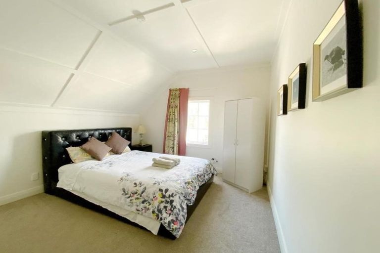 Photo of property in 397 Lake Road, Takapuna, Auckland, 0622