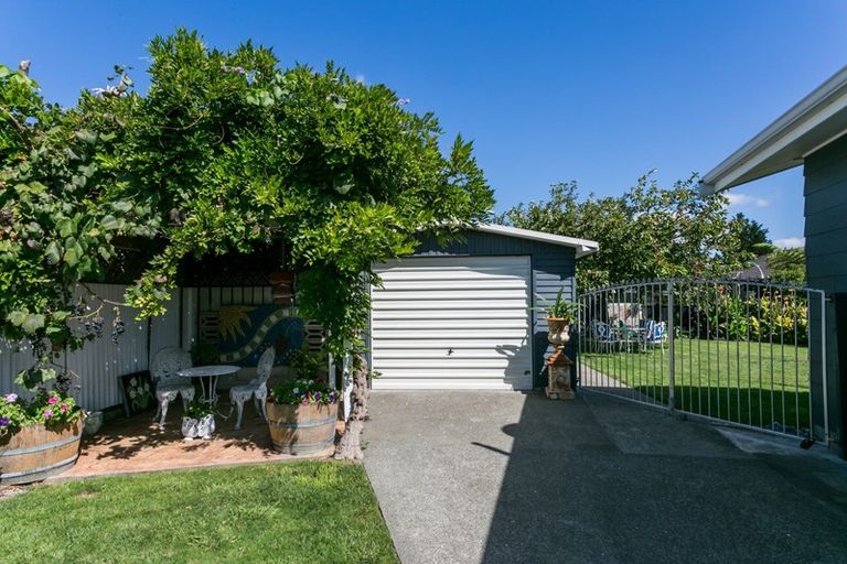 Photo of property in 26 Frickleton Street, Taradale, Napier, 4112