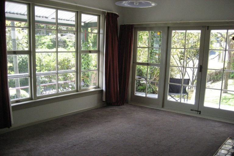 Photo of property in 26 Selwyn Road, Lyttelton, 8082