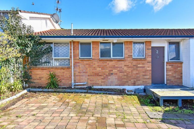 Photo of property in 2/5 Deering Place, Papatoetoe, Auckland, 2025