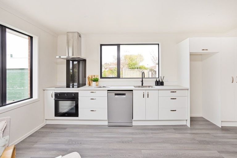 Photo of property in 35 Holloway Street, Waikiwi, Invercargill, 9810