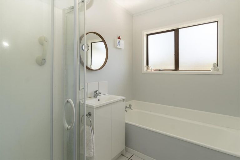 Photo of property in 76 Blomfield Street, Pukehangi, Rotorua, 3015