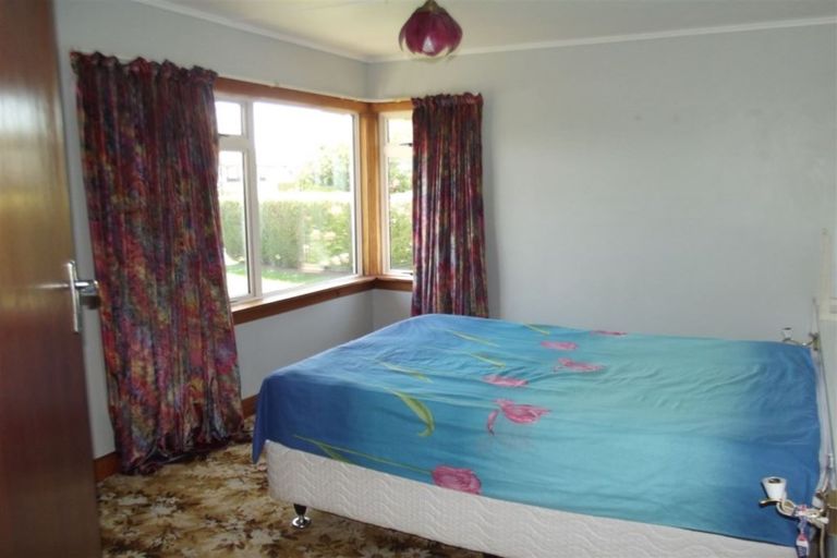Photo of property in 9 Moorhouse Street, Waimate, 7924