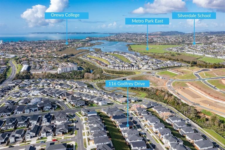 Photo of property in 116 Godfrey Drive, Orewa, 0931