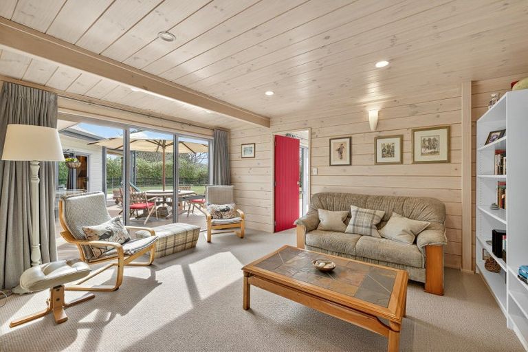 Photo of property in 21 Te Haunui Lane, Pegasus, 7612