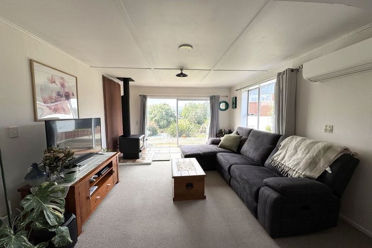 Photo of property in 9 Cargill Street, Owaka, 9535