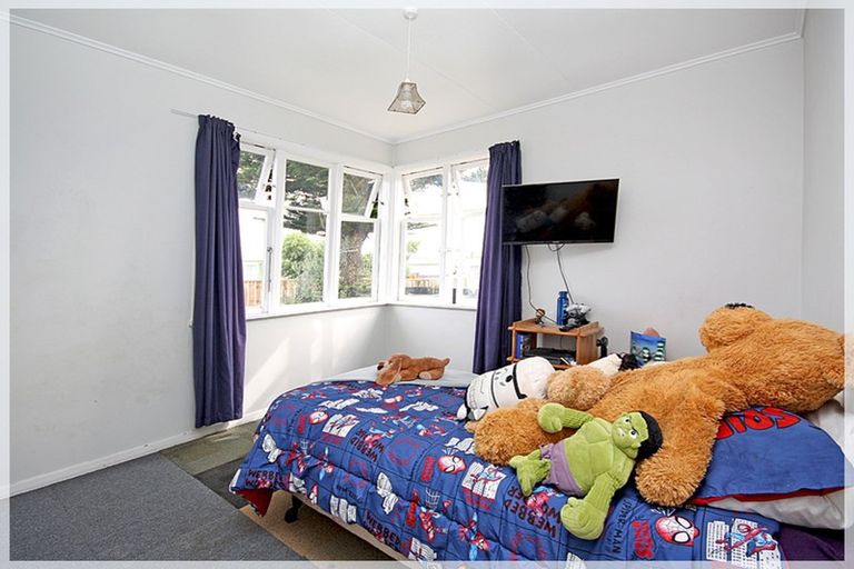 Photo of property in 21 Rata Street, Levin, 5510