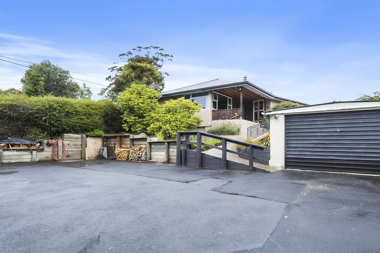 Photo of property in 17 Coach Road, Fairfield, Dunedin, 9018