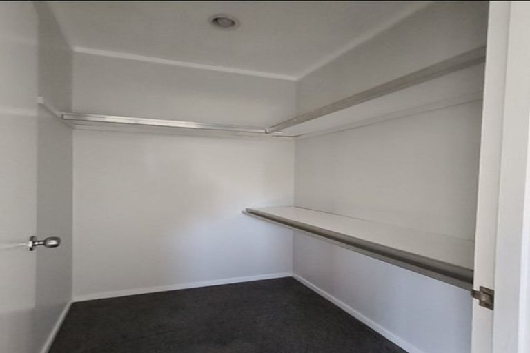 Photo of property in 2/11 Roseneath Place, Birkdale, Auckland, 0626