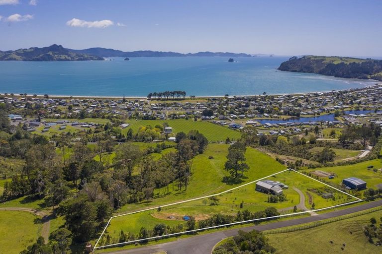 Photo of property in 60 Resolution Rise, Cooks Beach, Whitianga, 3591