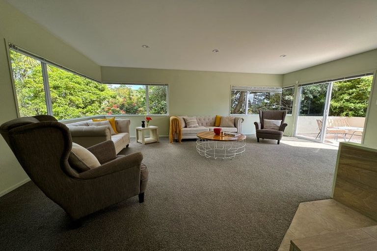Photo of property in 212 Carter Road, Oratia, Auckland, 0604