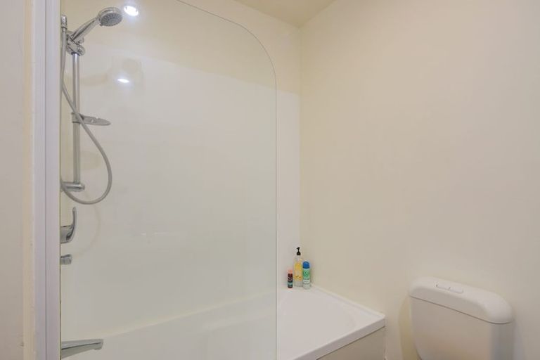 Photo of property in Hume House, 22/152 The Terrace, Wellington Central, Wellington, 6011