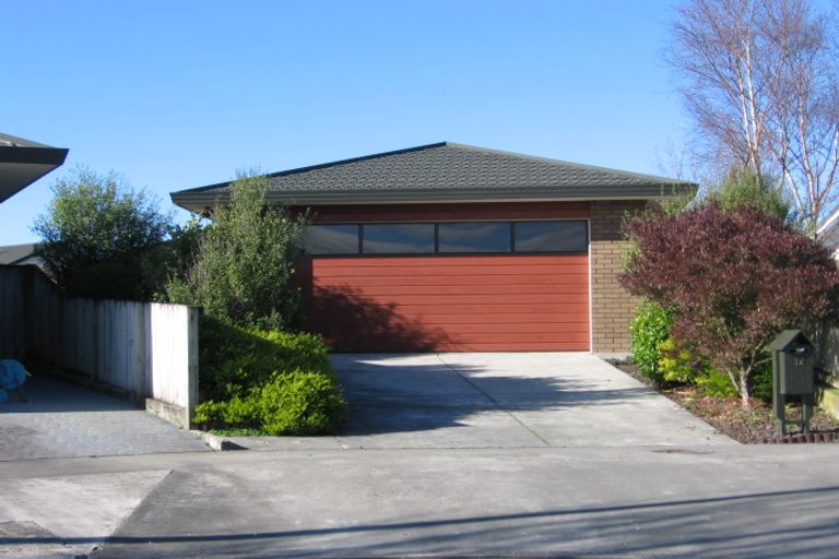 Photo of property in 12 Colorado Crescent, Milson, Palmerston North, 4414