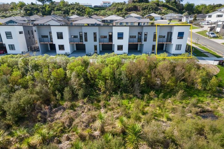 Photo of property in 2 Equine Way, Brookfield, Tauranga, 3110