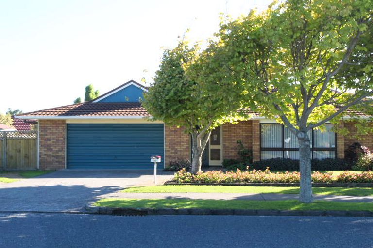 Photo of property in 19 Millhouse Drive, Northpark, Auckland, 2013