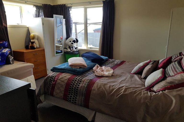 Photo of property in 9 Pembroke Street, Avondale, Christchurch, 8061