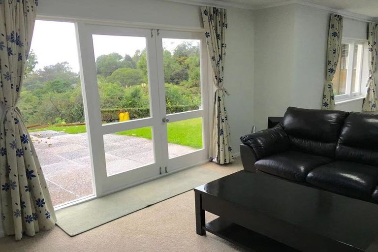 Photo of property in 3 Chevron Place, Castor Bay, Auckland, 0620