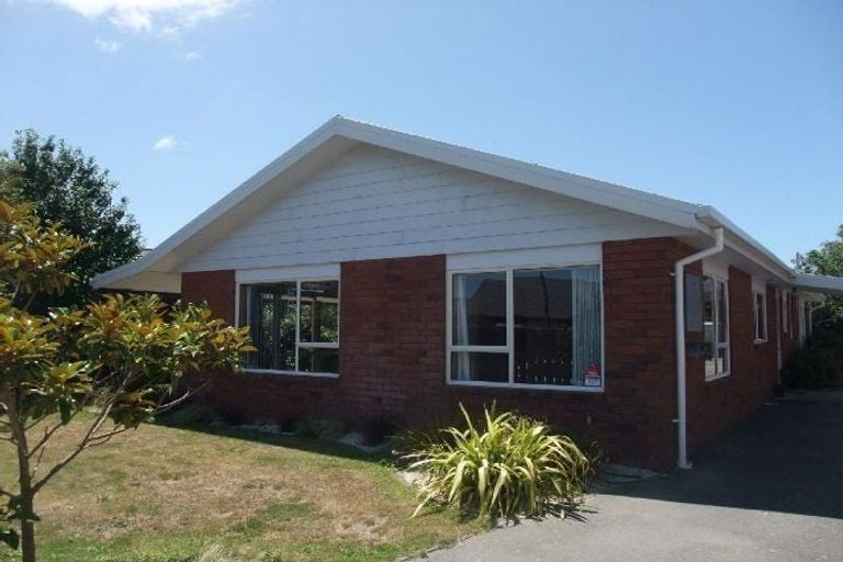Photo of property in 7 Colchester Place, Templeton, Christchurch, 8042