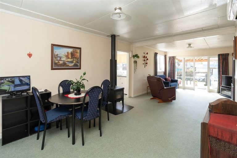 Photo of property in 305 Cambridge Road, Hillcrest, Hamilton, 3216