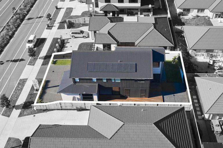 Photo of property in 212 The Boulevard, Papamoa Beach, Papamoa, 3118