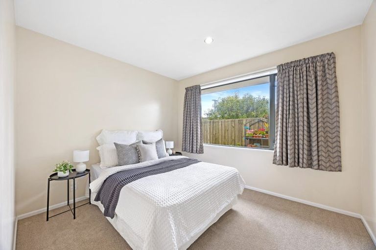 Photo of property in 91a Prestons Road, Redwood, Christchurch, 8051