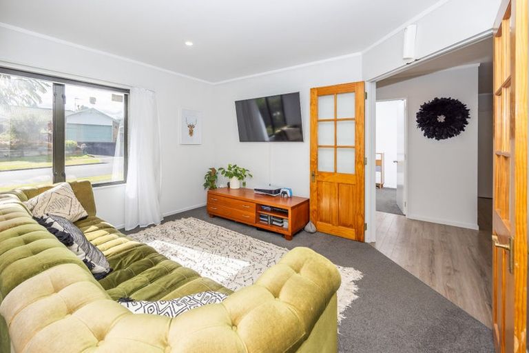 Photo of property in 33 Ayrshire Drive, Grandview Heights, Hamilton, 3200