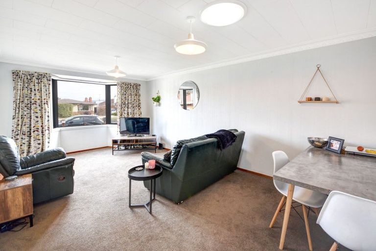 Photo of property in 17 Argyle Street, Mornington, Dunedin, 9011