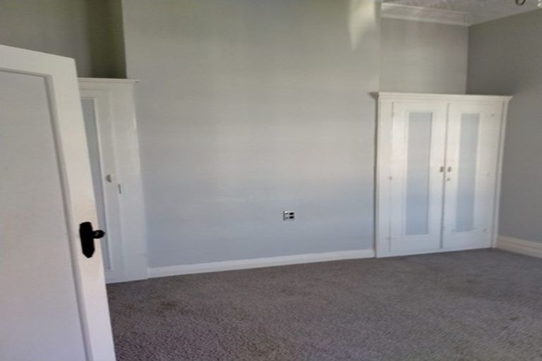 Photo of property in 8 Allandale Road, Saint Clair, Dunedin, 9012