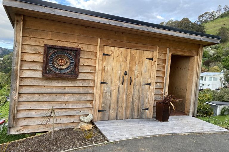 Photo of property in 102 Cleveland Terrace, Maitai, Nelson, 7010