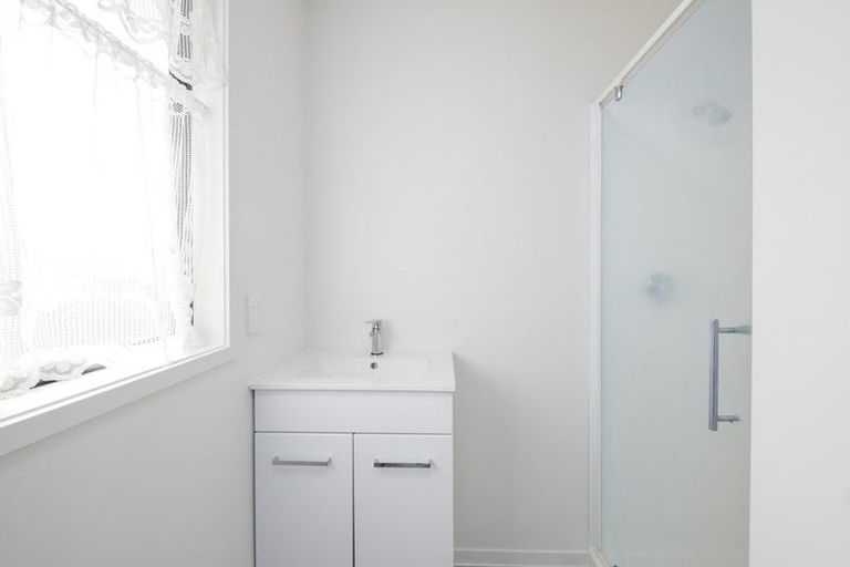 Photo of property in 6a Clark Street, Manurewa, Auckland, 2102