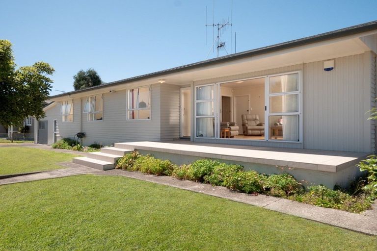 Photo of property in 35 Valley Road, Mount Maunganui, 3116