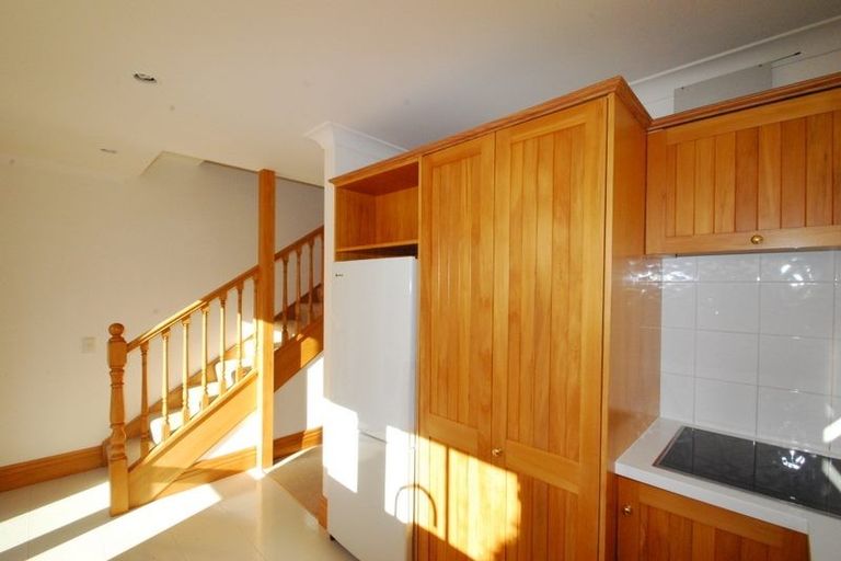 Photo of property in 18a Saint Mary Street, Thorndon, Wellington, 6011