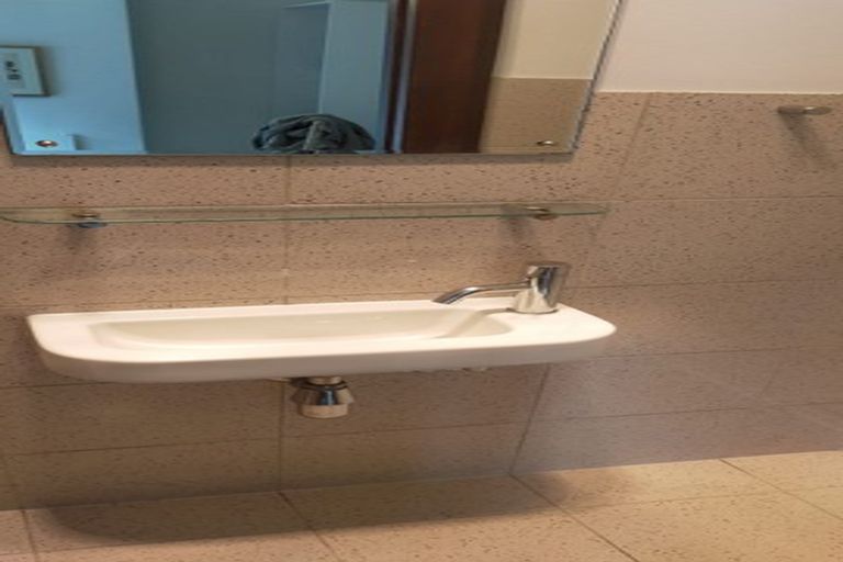 Photo of property in 663 George Street, North Dunedin, Dunedin, 9016