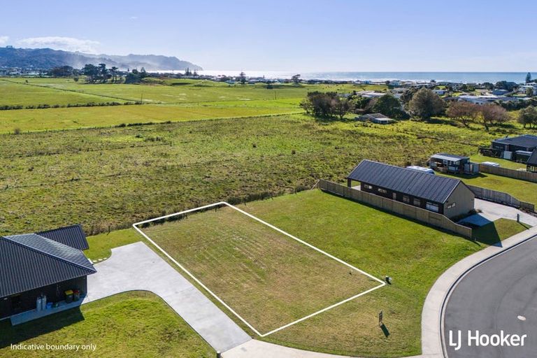 Photo of property in 49 Reel Road, Waihi Beach, 3611