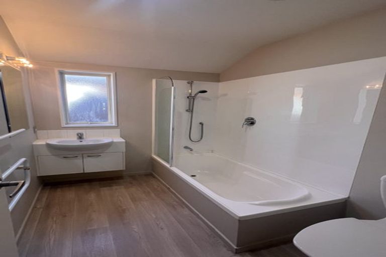 Photo of property in 7 Hurricane Way, Wigram, Christchurch, 8042