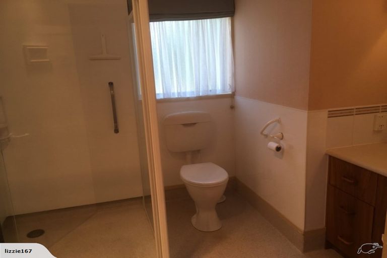 Photo of property in 24/4 Admiral Crescent, Flagstaff, Hamilton, 3210