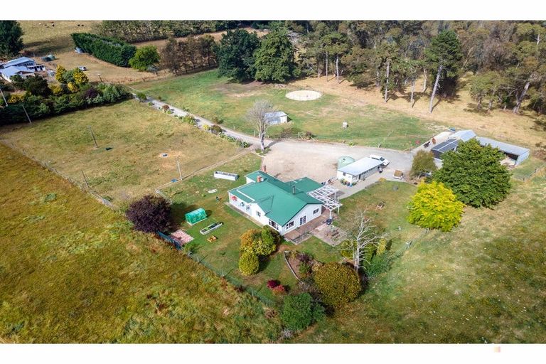 Photo of property in 92 Studholme Settlement Road, Waimate, 7979